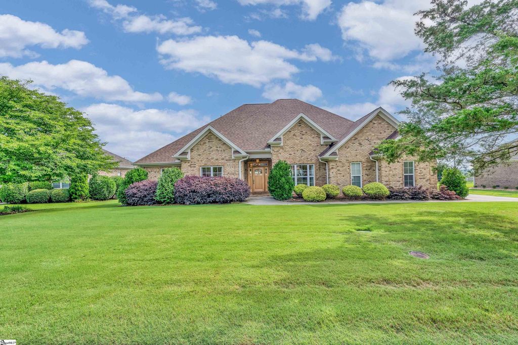 523 Carolee Way, Greer, SC 29651