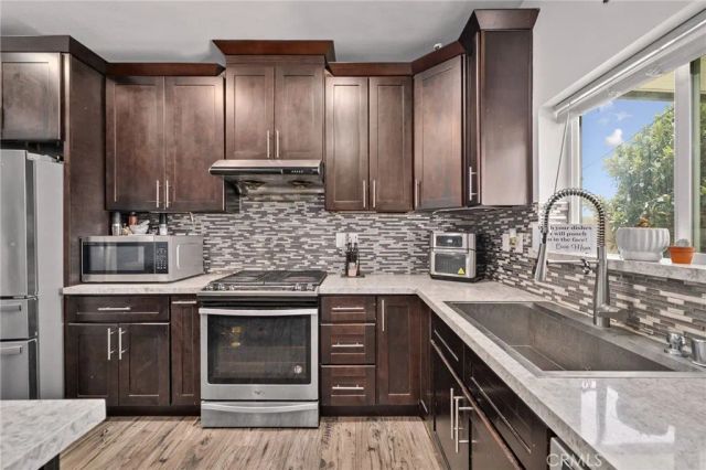 4247 Soloman Street, Jurupa Valley, CA 92509