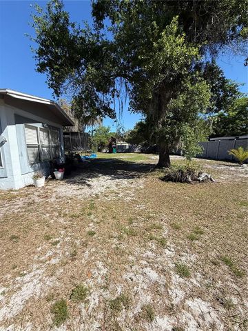 2412 BURNS STREET, Lakeland, FL 33801
