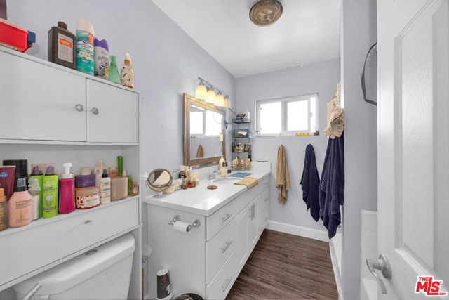 714 Myrtle Avenue, Inglewood, CA 90301