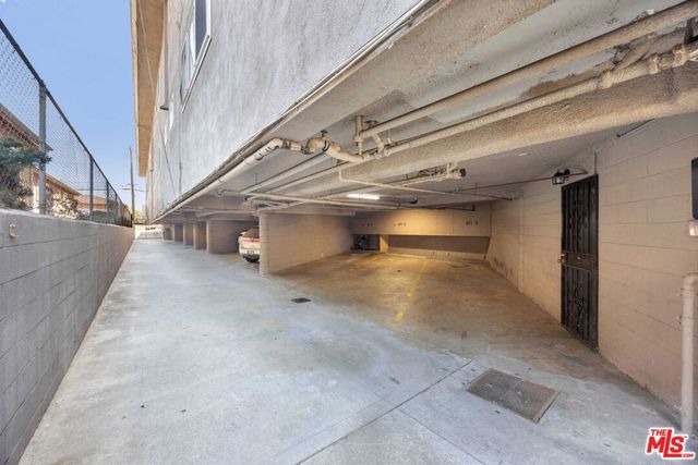 714 Myrtle Avenue, Inglewood, CA 90301