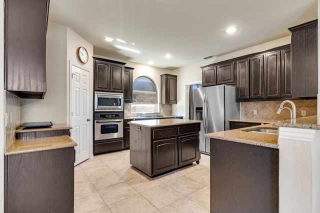 14570 Turnbridge Drive, Frisco, TX 75035