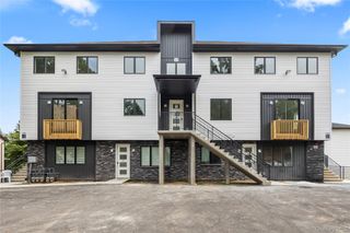 13 Gwen Lane 202, Monsey, NY 10952