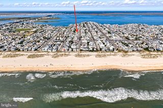 242 N 2ND ST, Surf City, NJ 08008