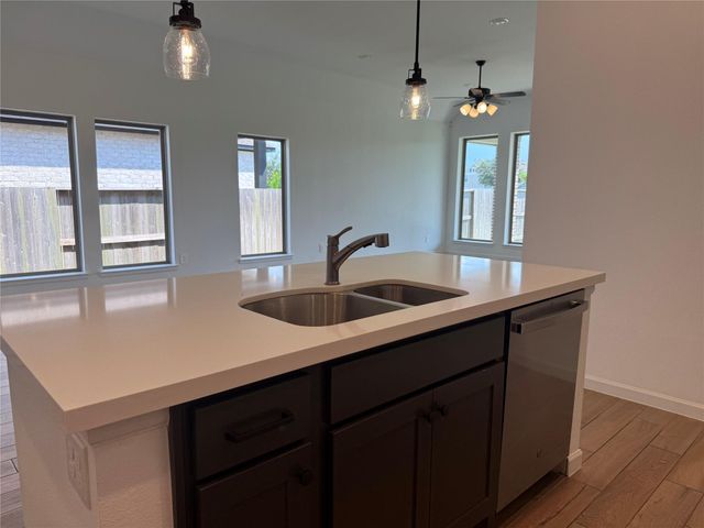 4942 Hitchings Court, Manvel, TX 77583