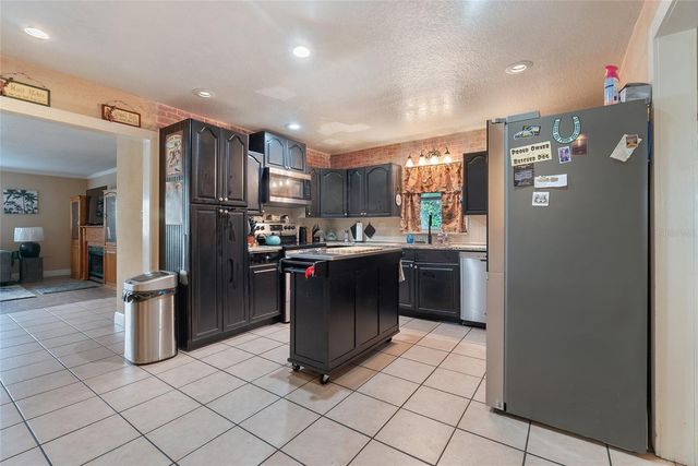 306 GRIMES DRIVE, Auburndale, FL 33823