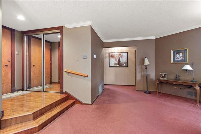 7834 W Foresthill Lane 2CR, Palos Heights, IL 60463