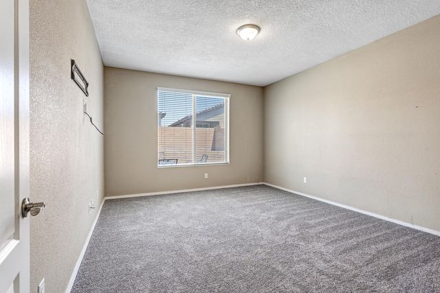 2821 Bayas Road SE, Rio Rancho, NM 87124