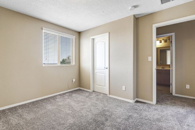 2821 Bayas Road SE, Rio Rancho, NM 87124