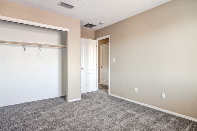 2821 Bayas Road SE, Rio Rancho, NM 87124