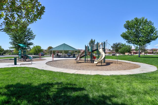 2821 Bayas Road SE, Rio Rancho, NM 87124