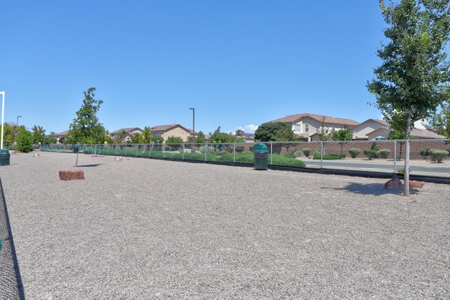 2821 Bayas Road SE, Rio Rancho, NM 87124