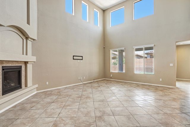 2821 Bayas Road SE, Rio Rancho, NM 87124