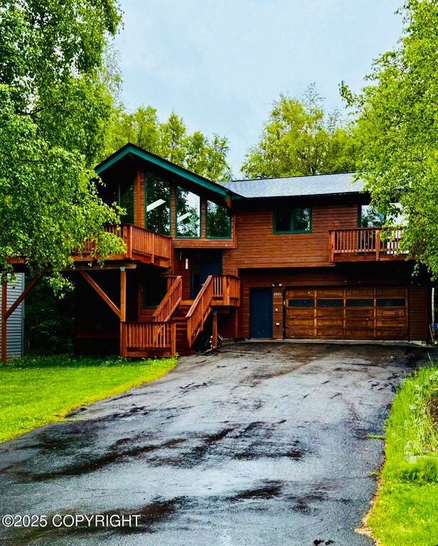 2921 Rocky Bay Circle, Anchorage, AK 99515