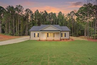 201 Loftis Rd, Temple, GA 30179