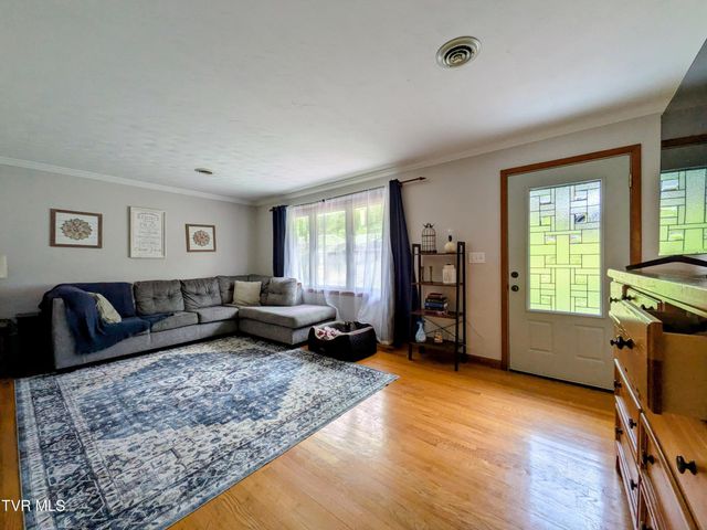 1129 Jackson Hollow Road, Kingsport, TN 37663