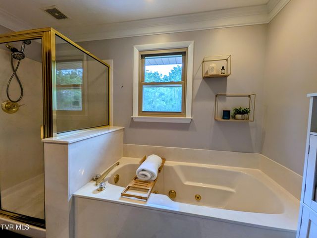 1129 Jackson Hollow Road, Kingsport, TN 37663