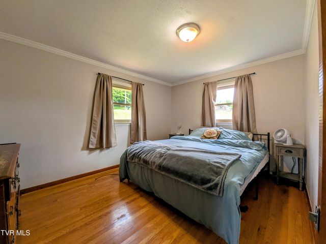 1129 Jackson Hollow Road, Kingsport, TN 37663