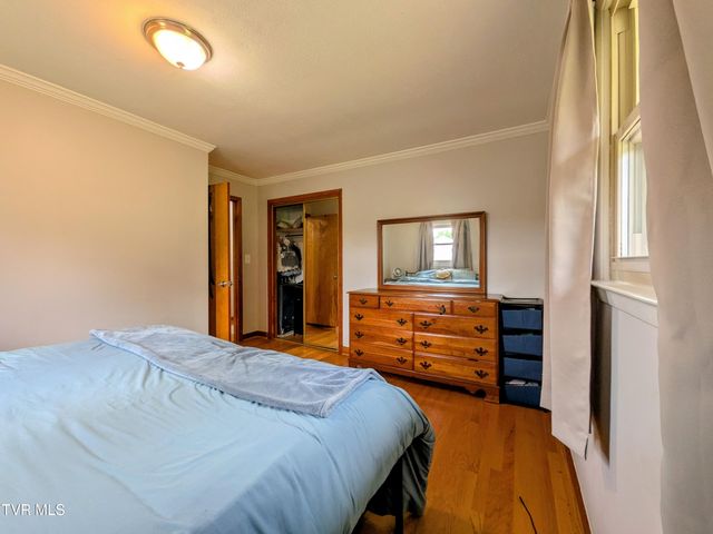 1129 Jackson Hollow Road, Kingsport, TN 37663