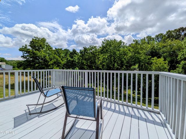 1129 Jackson Hollow Road, Kingsport, TN 37663