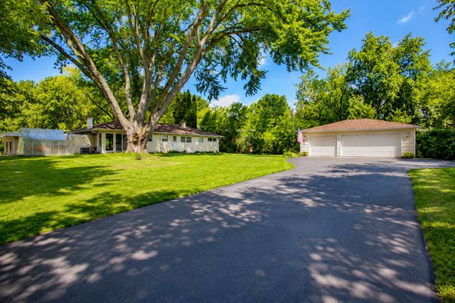 3006 S ELDER Lane, Holiday Hills, IL 60051