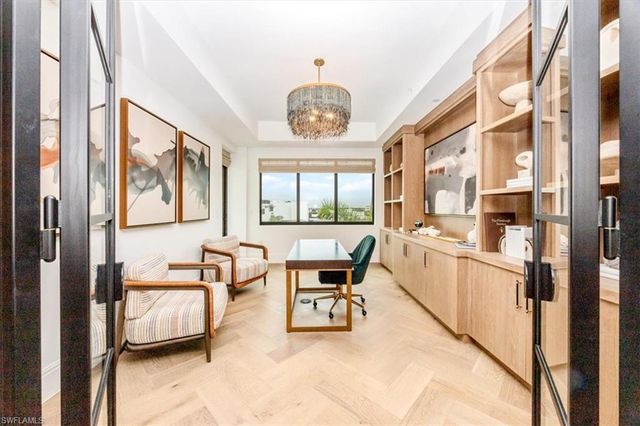 1130 3rd Ave S # 416, Naples, FL 34102