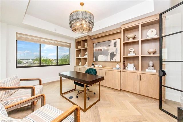 1130 3rd Ave S # 416, Naples, FL 34102