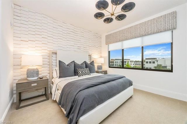 1130 3rd Ave S # 416, Naples, FL 34102