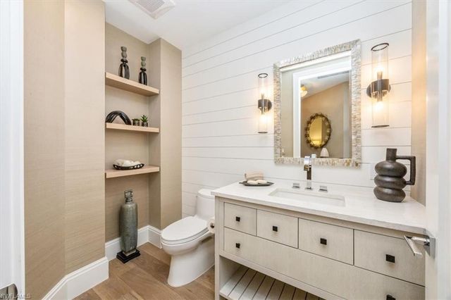 1130 3rd Ave S # 416, Naples, FL 34102