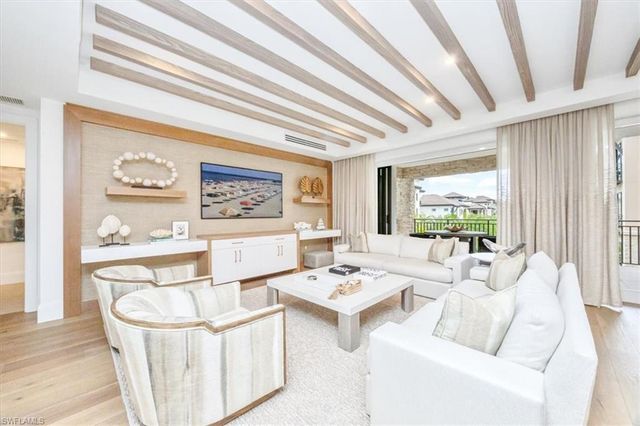 1130 3rd Ave S # 416, Naples, FL 34102