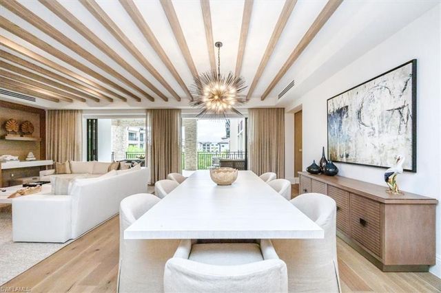 1130 3rd Ave S # 416, Naples, FL 34102