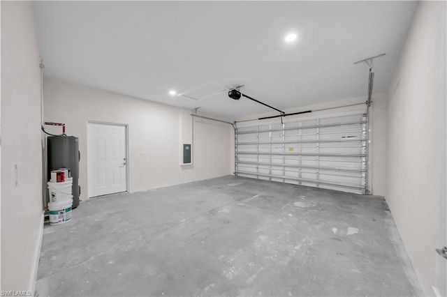 2909 63rd ST W, Lehigh Acres, FL 33971