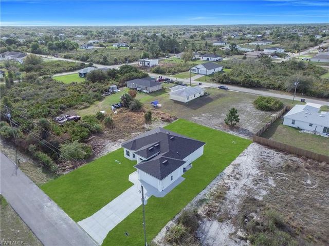 2909 63rd ST W, Lehigh Acres, FL 33971