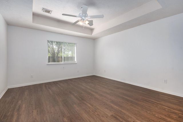 1043 Leadenhall Circle, Channelview, TX 77530