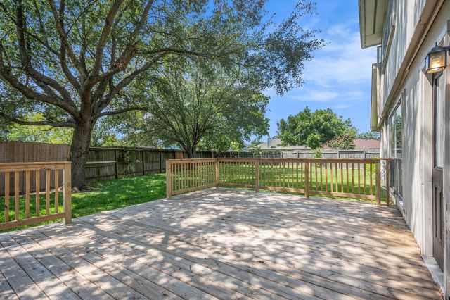 1043 Leadenhall Circle, Channelview, TX 77530