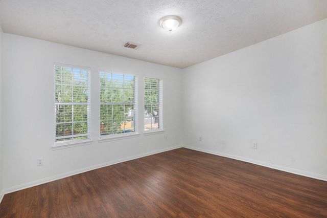 1043 Leadenhall Circle, Channelview, TX 77530