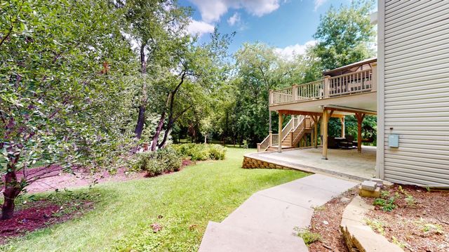 5670 Brentwood Drive, Hoffman Estates, IL 60192