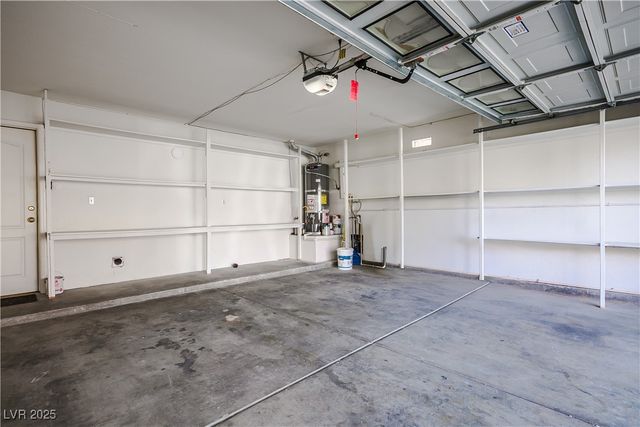 9413 Cedar Heights Avenue, Las Vegas, NV 89134