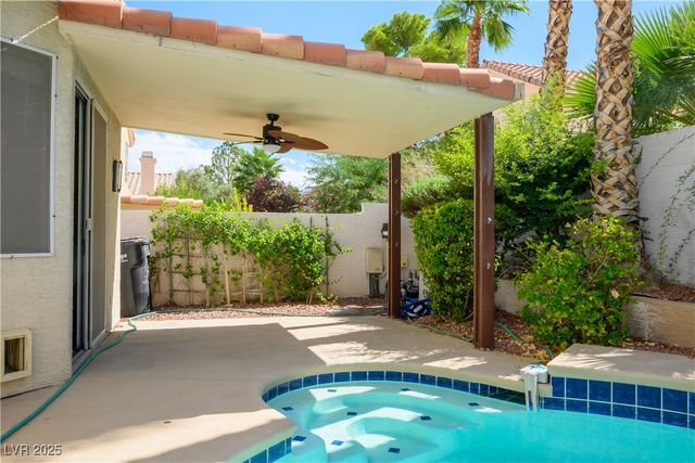 9413 Cedar Heights Avenue, Las Vegas, NV 89134