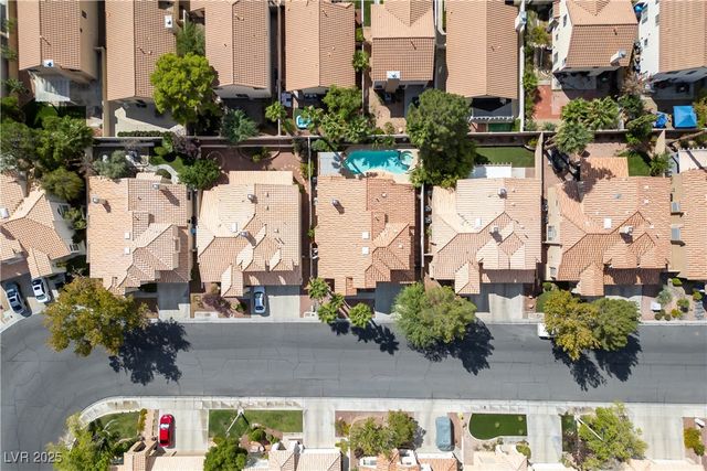 9413 Cedar Heights Avenue, Las Vegas, NV 89134