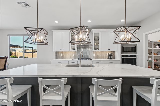 2286 W Azure Creek Loop, Tucson, AZ 85742