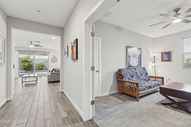 2286 W Azure Creek Loop, Tucson, AZ 85742