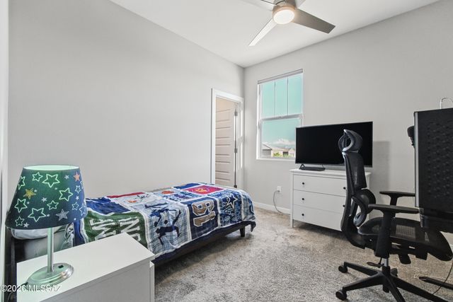 2286 W Azure Creek Loop, Tucson, AZ 85742