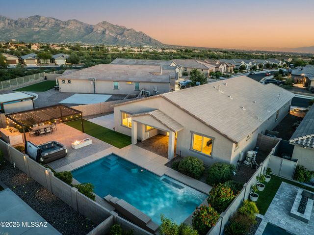 2286 W Azure Creek Loop, Tucson, AZ 85742