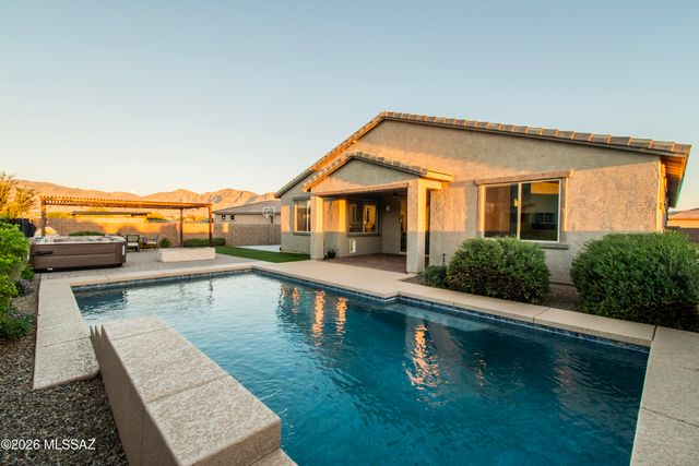 2286 W Azure Creek Loop, Tucson, AZ 85742