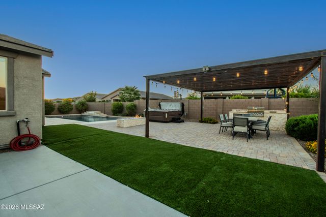 2286 W Azure Creek Loop, Tucson, AZ 85742