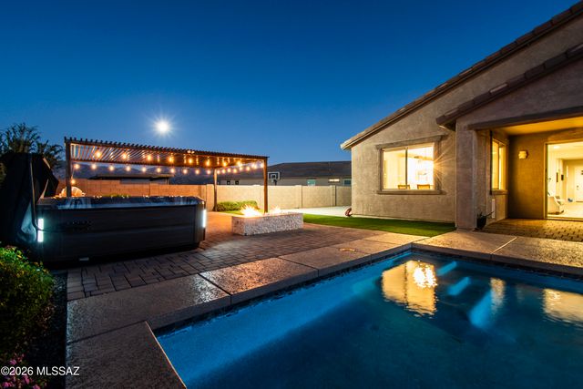 2286 W Azure Creek Loop, Tucson, AZ 85742