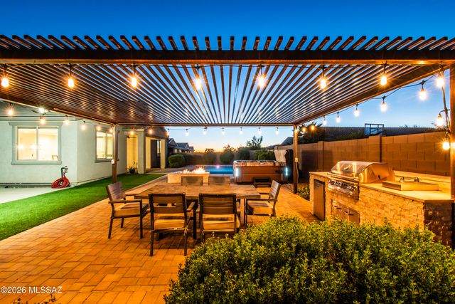 2286 W Azure Creek Loop, Tucson, AZ 85742