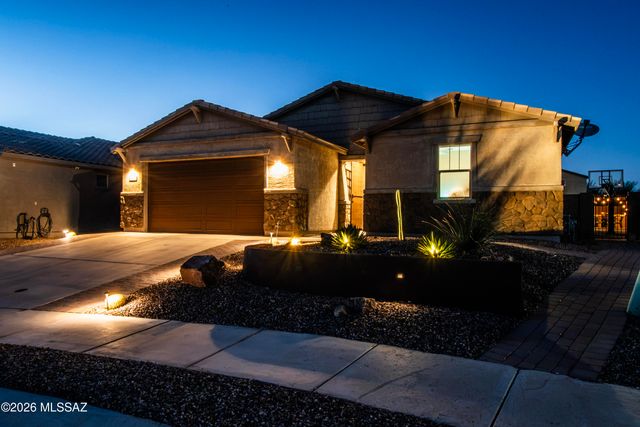2286 W Azure Creek Loop, Tucson, AZ 85742