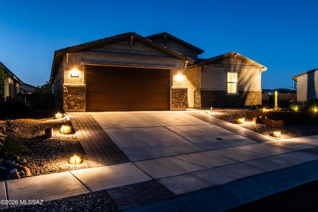 2286 W Azure Creek Loop, Tucson, AZ 85742